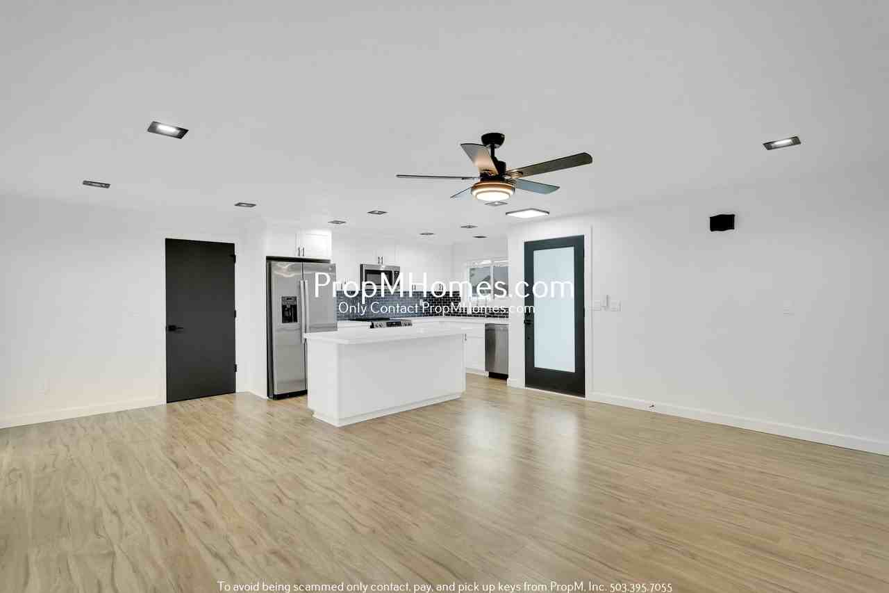 19820 19820 SW Rock Road - NEW PROPERTY - Photo 2 of 25