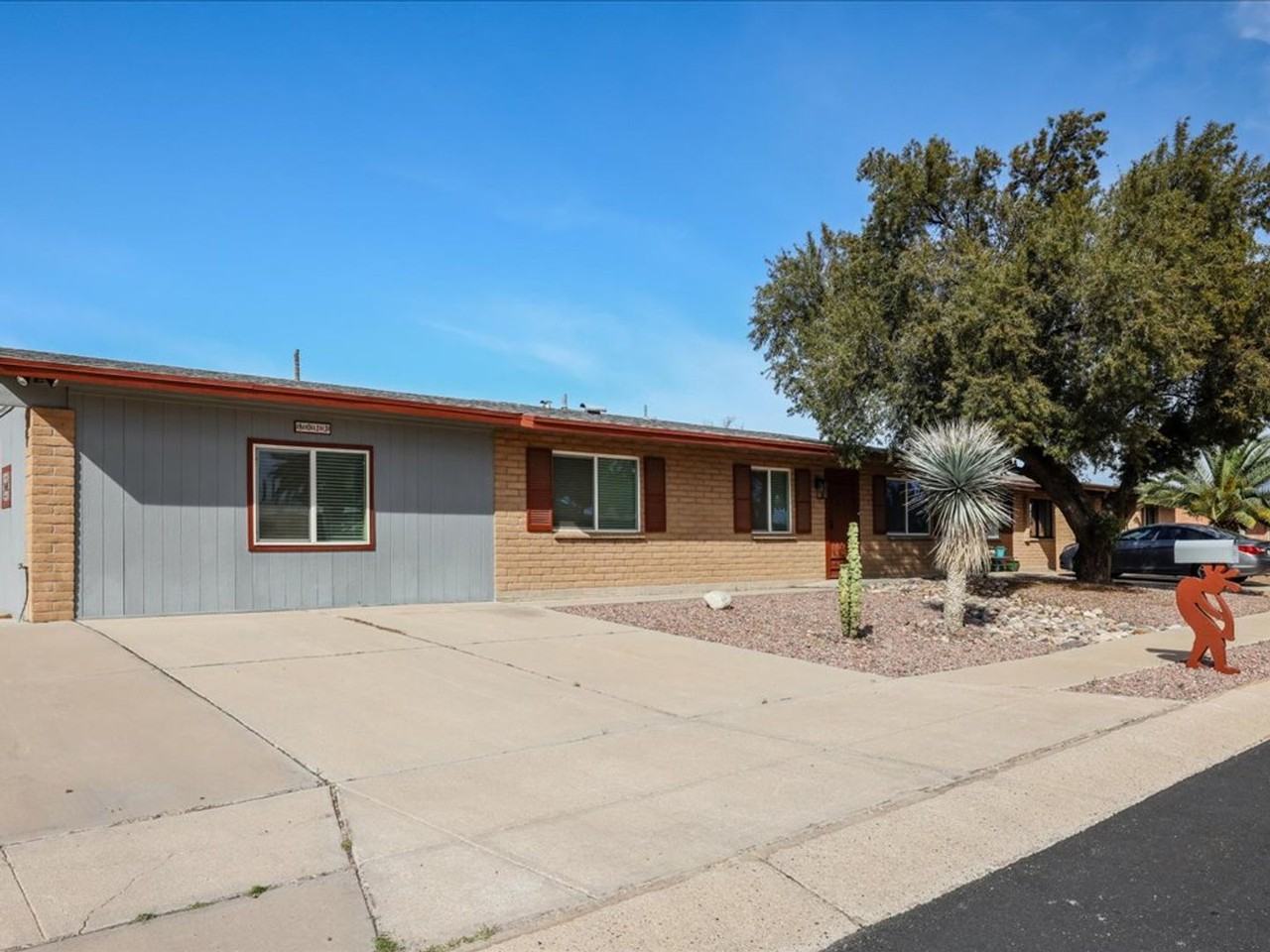 8013 E Tulip Tree St - Photo 4 of 33