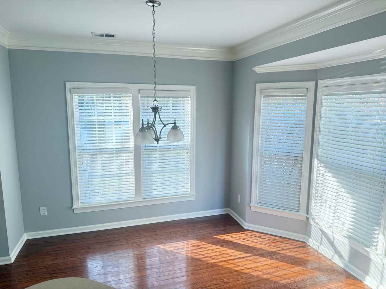 9532 Cadman Ct - Photo 5 of 20