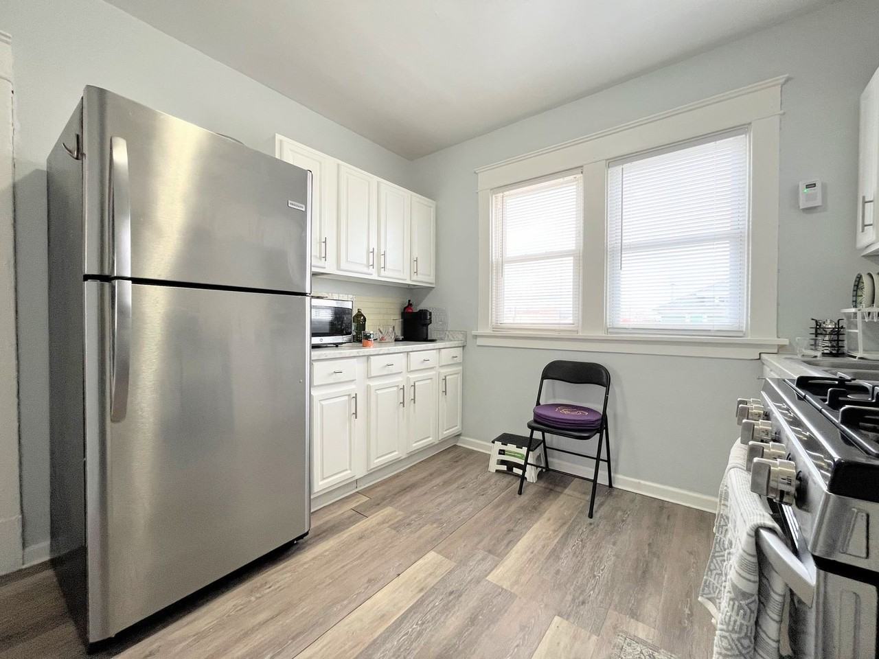 497 Colvin Ave - Photo 6 of 13