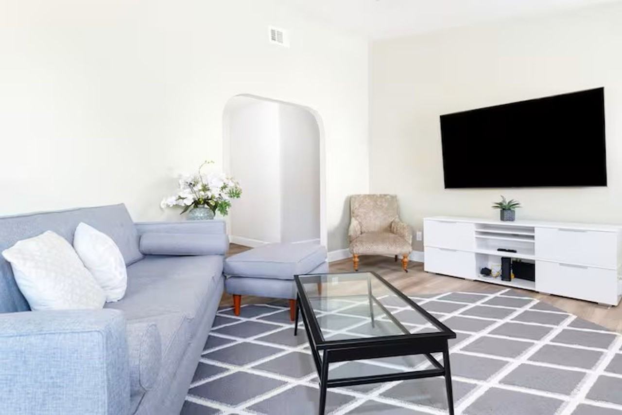 671 Redondo Ct - Photo 3 of 19