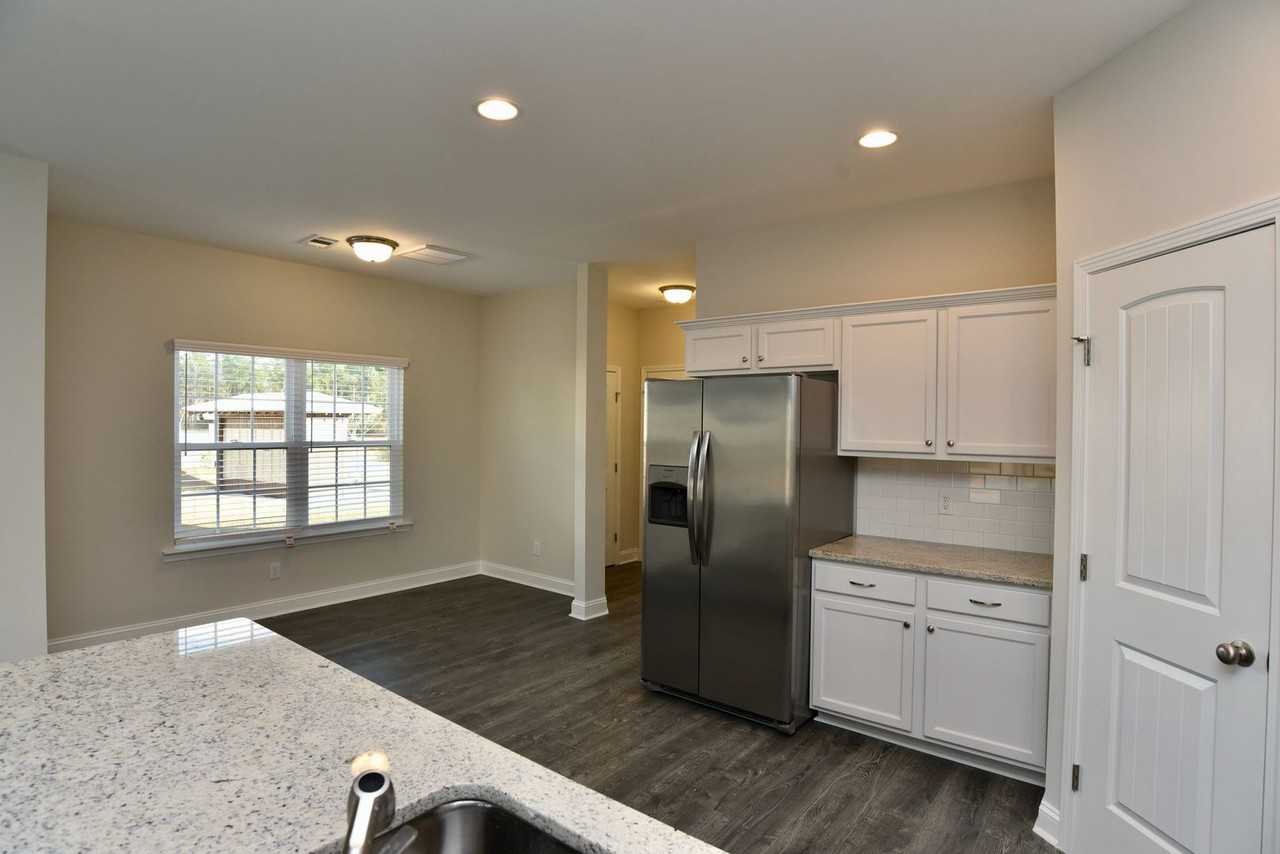 30 Maria Way - Photo 6 of 19