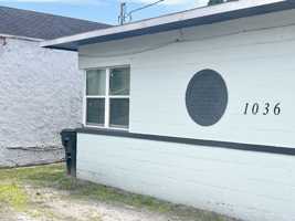 featured image of 1036 W Robinson St