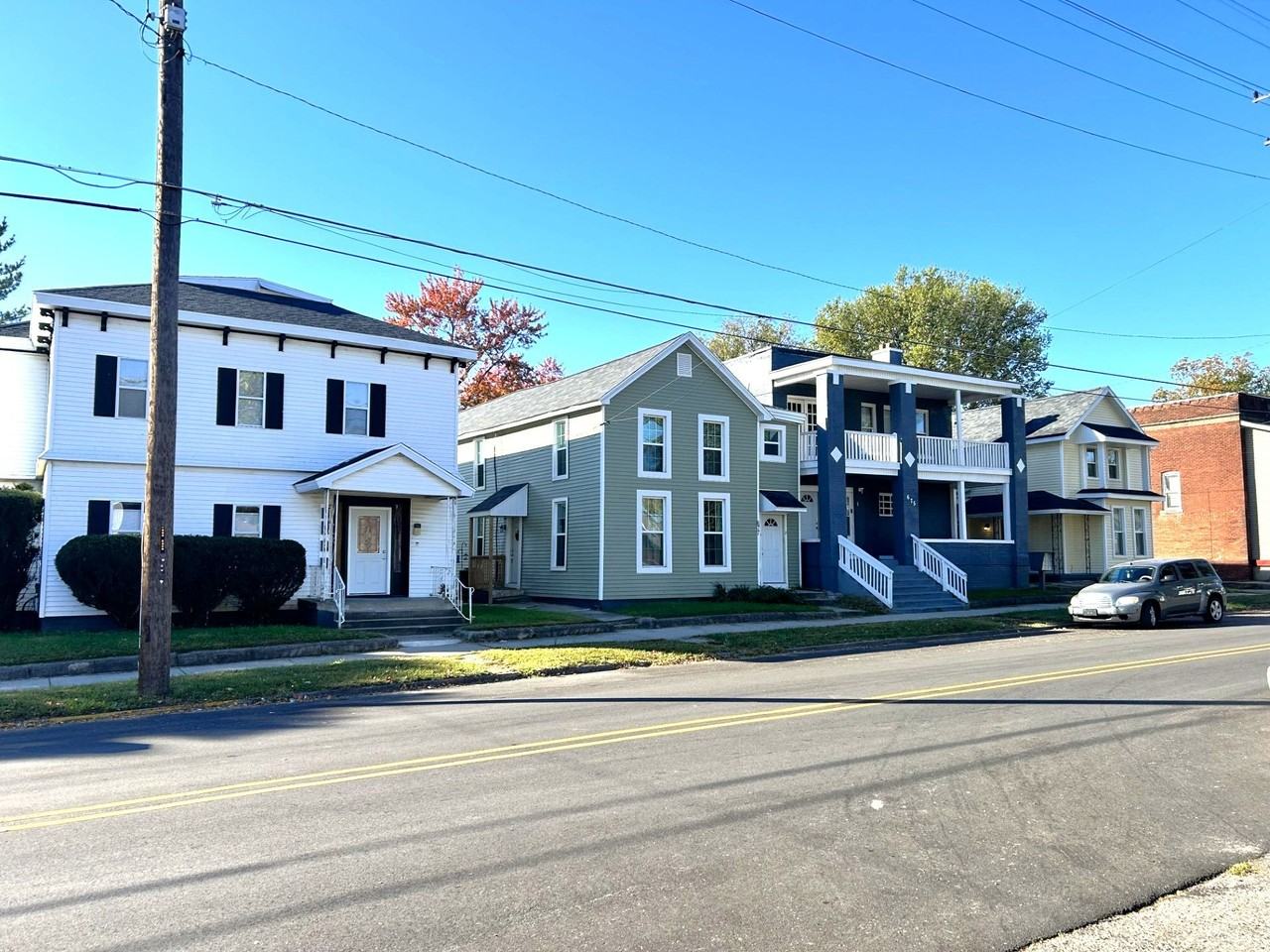 671 Oak - Photo 2 of 3