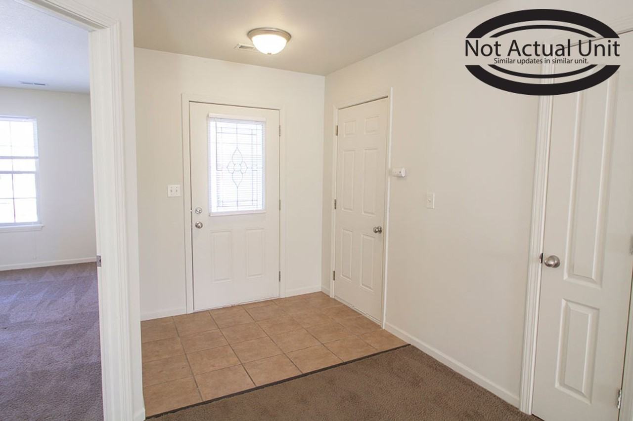 1500 Bodie Dr - Photo 2 of 28