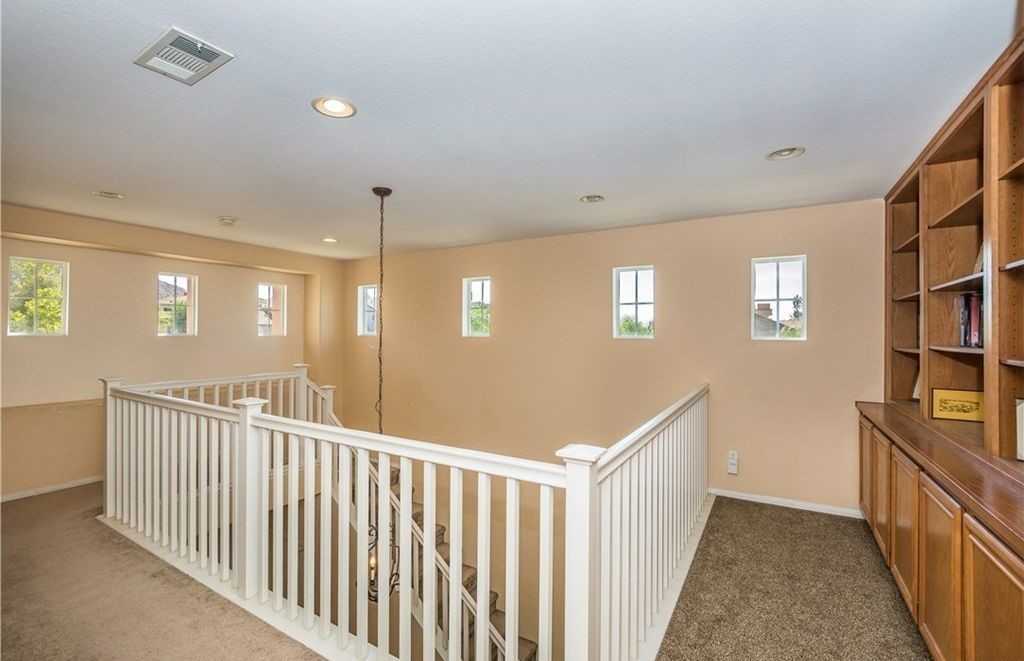 27152 Arla St - Photo 7 of 15