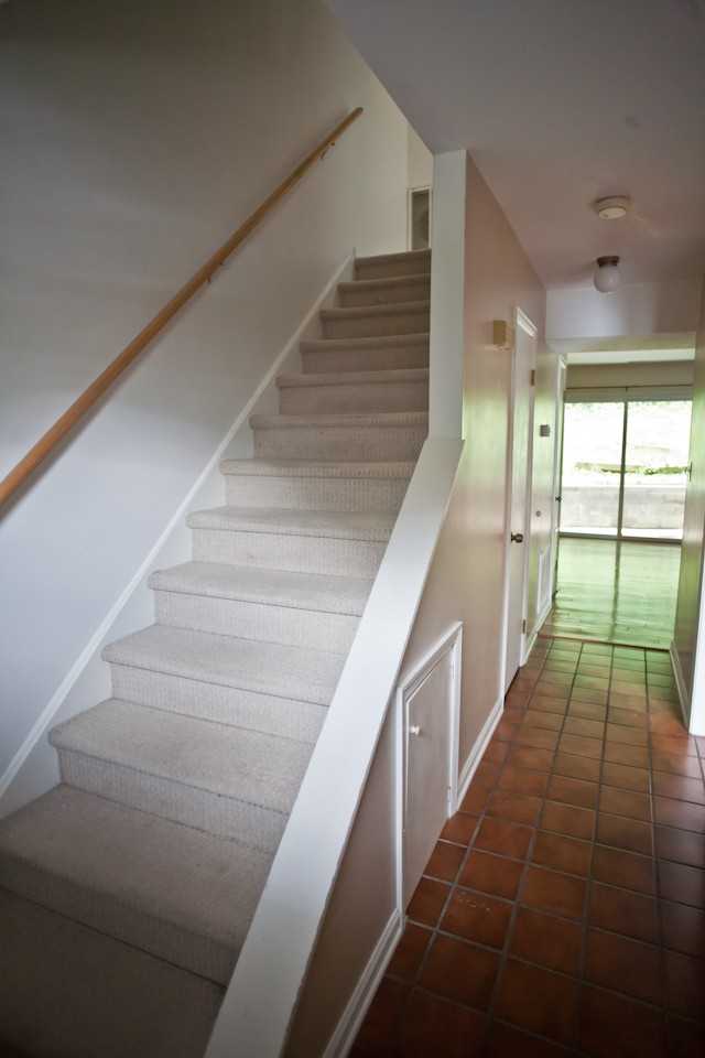 875 Martin Luther King Jr Blvd - Photo 6 of 14