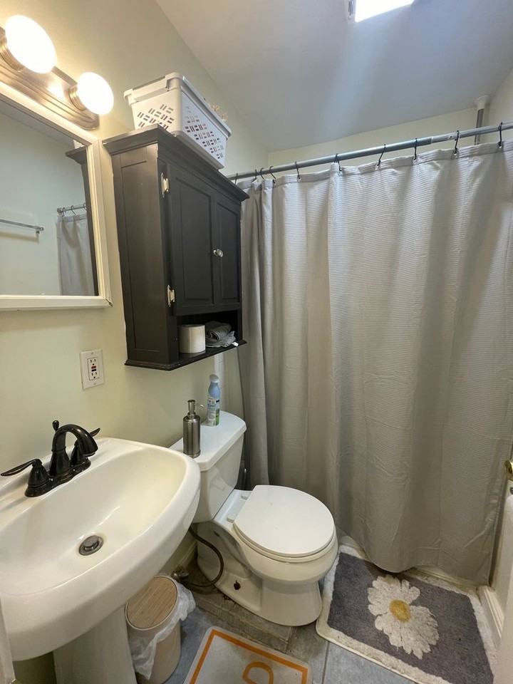 27 Phillips St - Photo 5 of 6