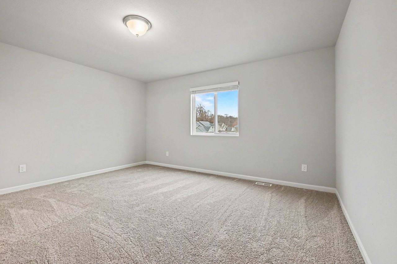 7414 Montego Bay St - Photo 5 of 18