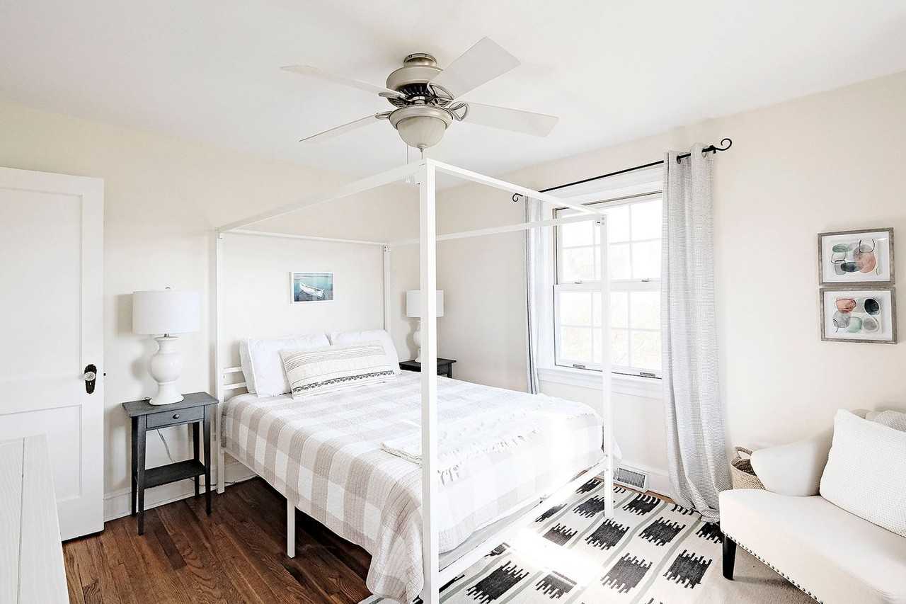 1212 Meriwether St - Photo 6 of 23