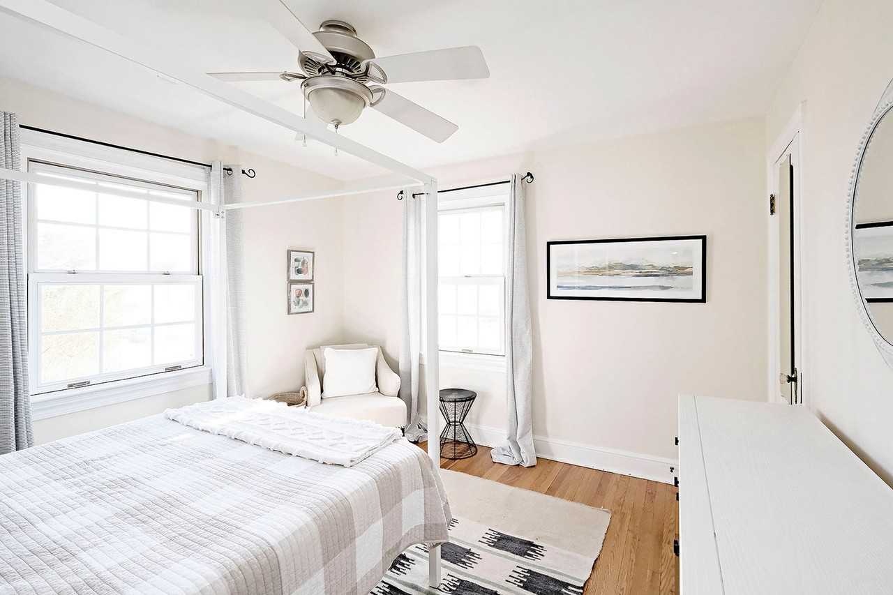 1212 Meriwether St - Photo 7 of 23