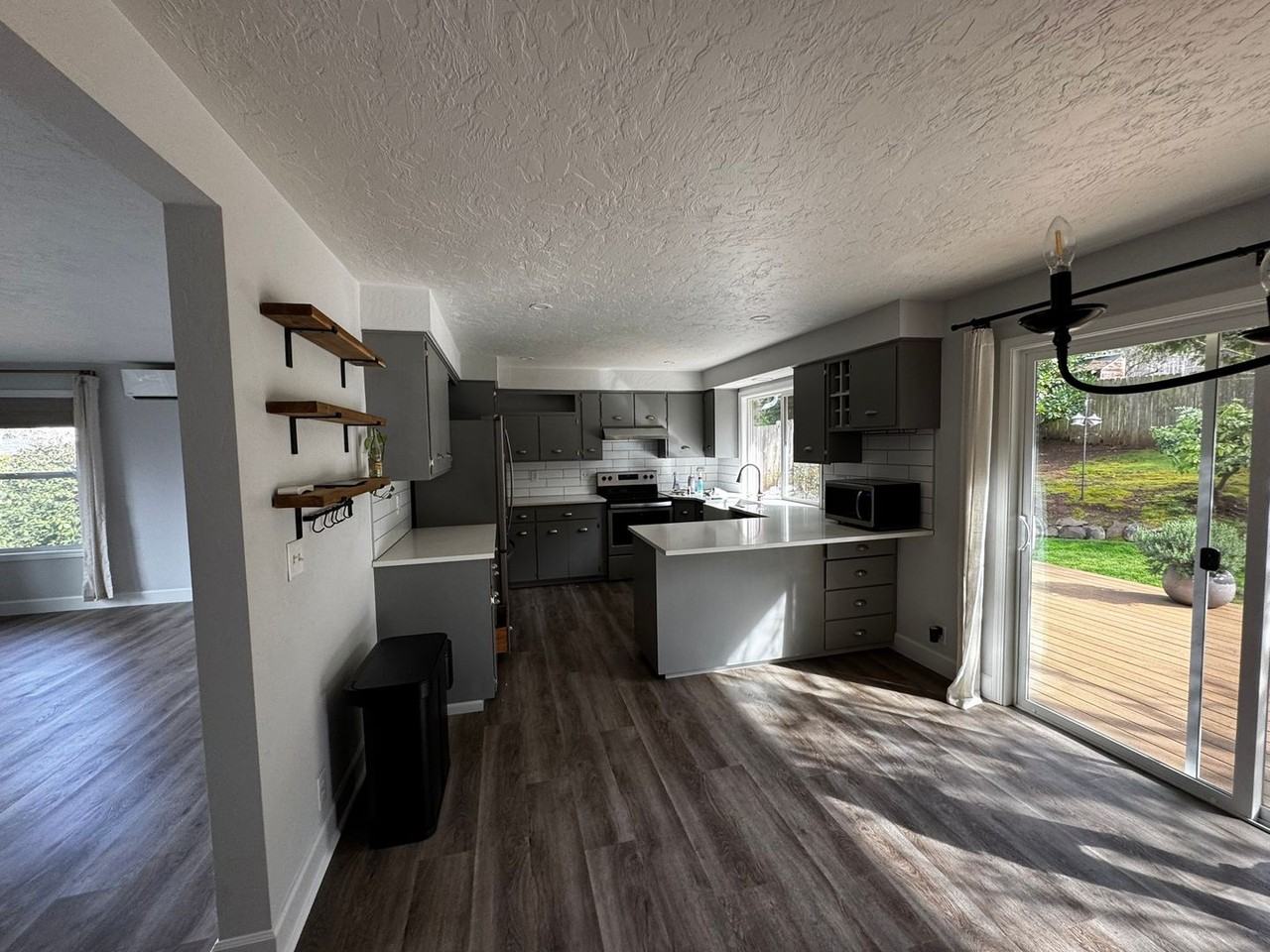 2280 W 28th Ave - Photo 4 of 36