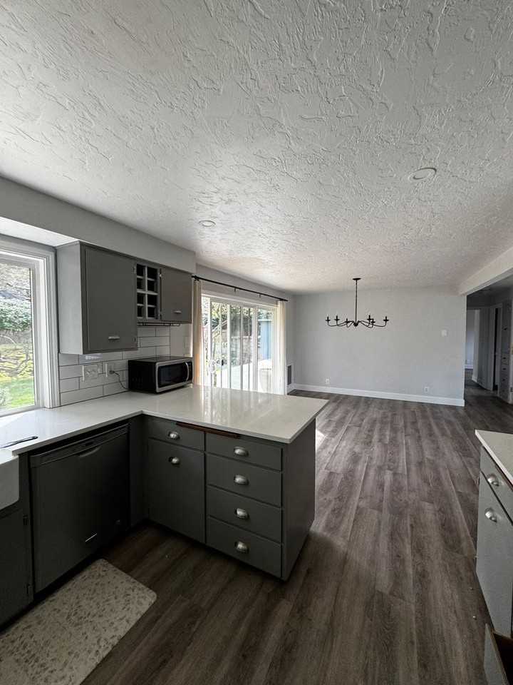 2280 W 28th Ave - Photo 6 of 36