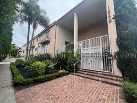 01560SA - Photo 1 of 1