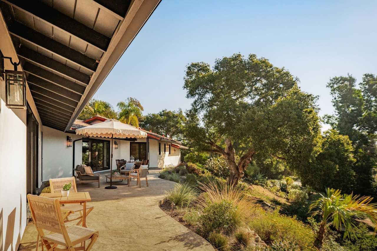 1383 1383 School House Road - 1383 School House Road Home - Photo 2 of 34