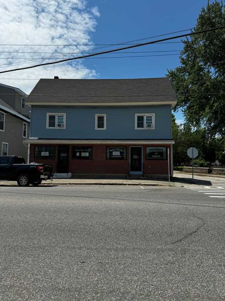 510 Main st- Farmington NH - Photo 6 of 6