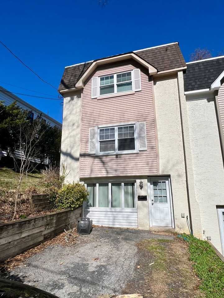 1313 Delmont Ave - Photo 2 of 36