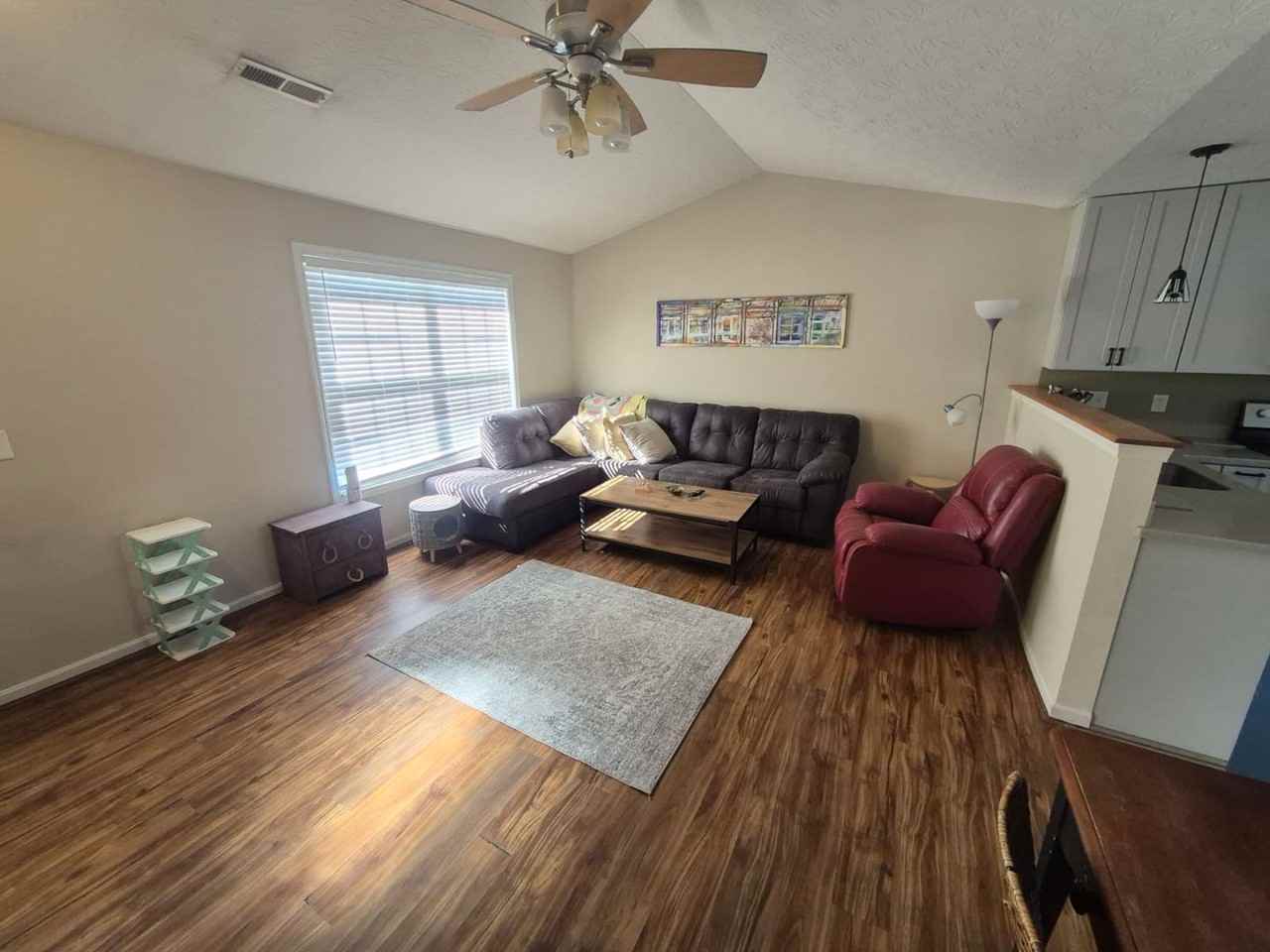 40 Nicole Dr - Photo 2 of 30