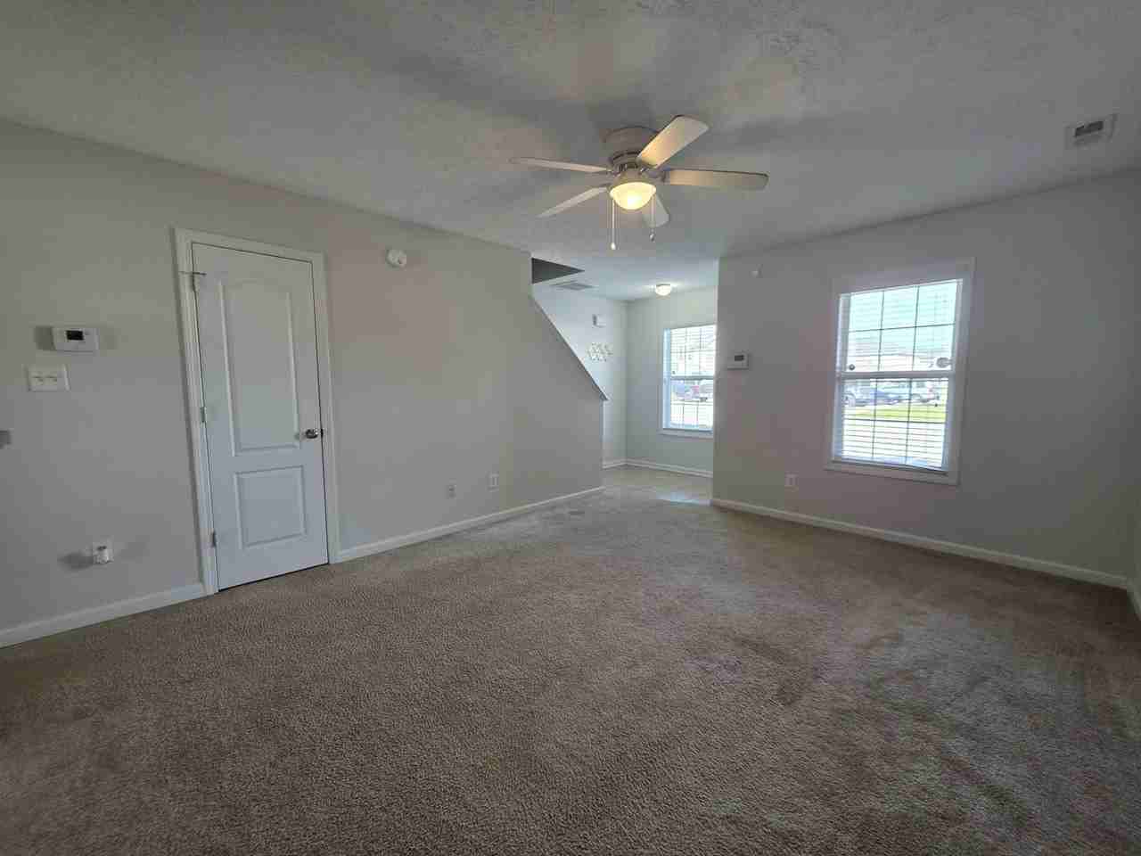 433 Falls Cv - Photo 3 of 11