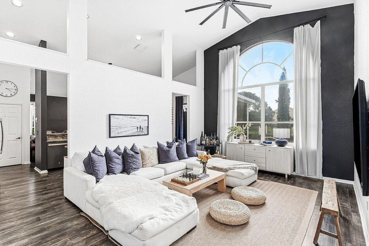 9507 Lake Serena Dr - Photo 3 of 27