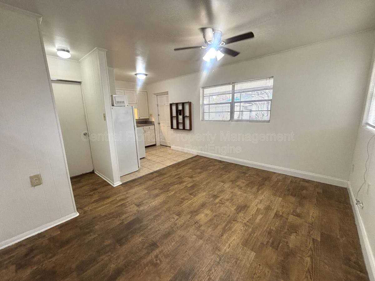 1212 Jamajo Blvd #C - Photo 7 of 7