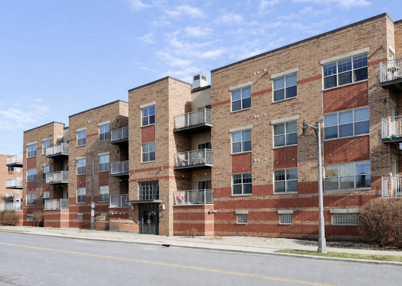 Cannery Square Apartments - Photo 4 of 20