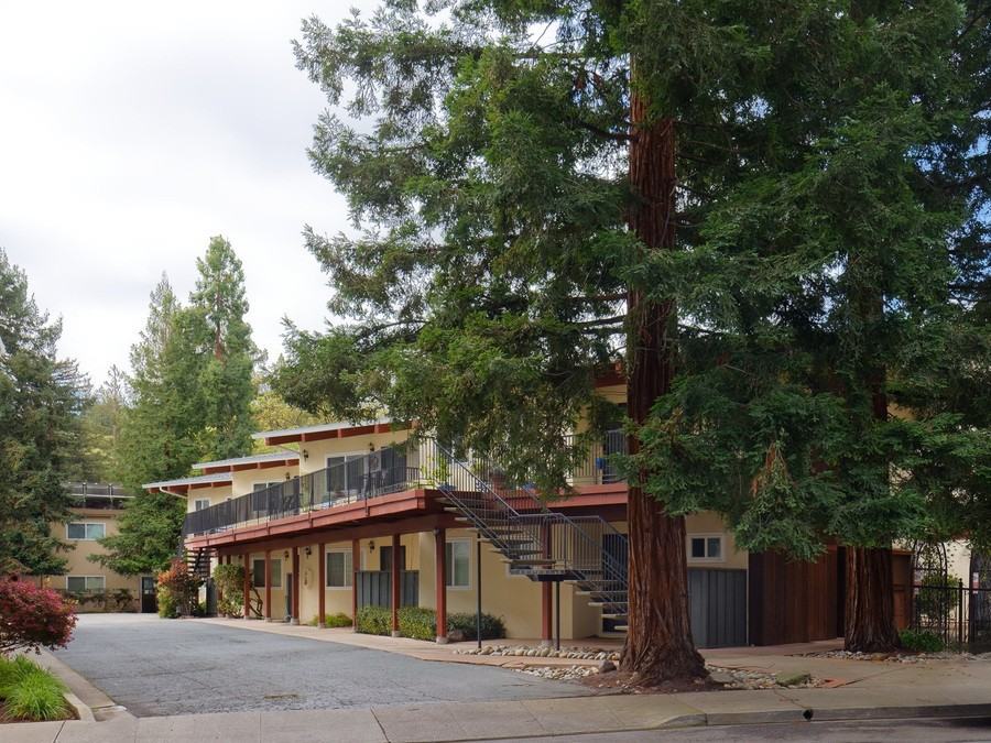 241 Lafayette Circle - Photo 4 of 5