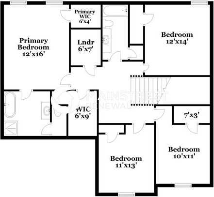 524 Clover Cir - Photo 3 of 17