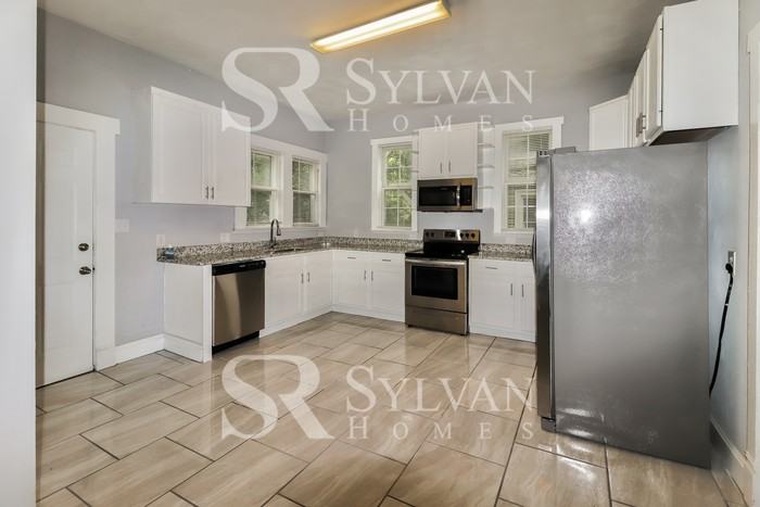 512 Yorktown Ave - Photo 7 of 16