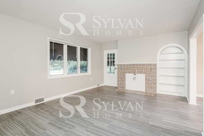 408 Tremont Ave - Photo 4 of 16