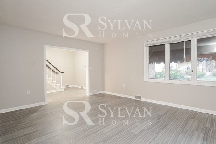 408 Tremont Ave - Photo 5 of 16