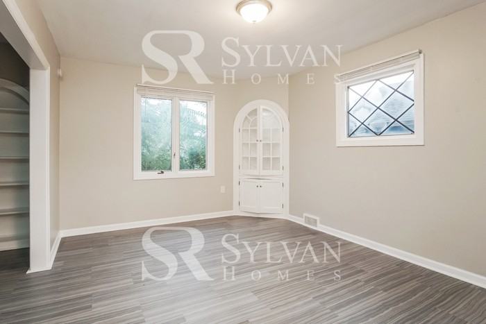 408 Tremont Ave - Photo 6 of 16