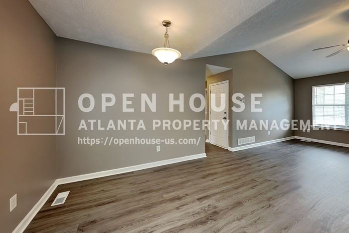 209 Halehaven Dr - Photo 7 of 20