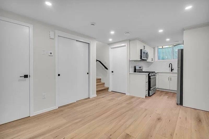 10504 151 Street Northwest - Photo 2 of 43