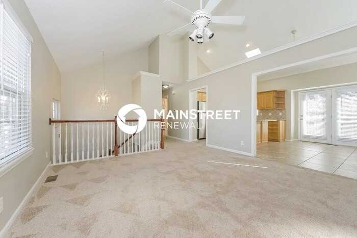 3407 Nw 85th Ct - Photo 3 of 17