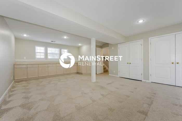 3407 Nw 85th Ct - Photo 6 of 17