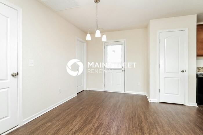 2316 Bee Hive Dr - Photo 6 of 15