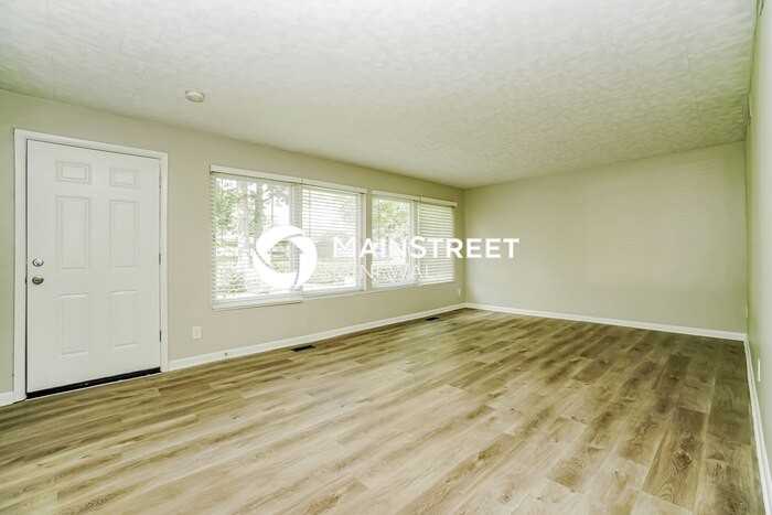 3855 E Mound St - Photo 6 of 16