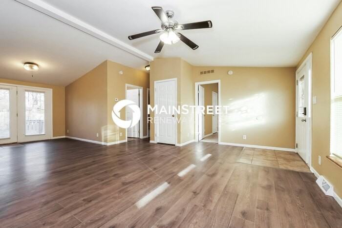 1709 Lexington Rd - Photo 6 of 22