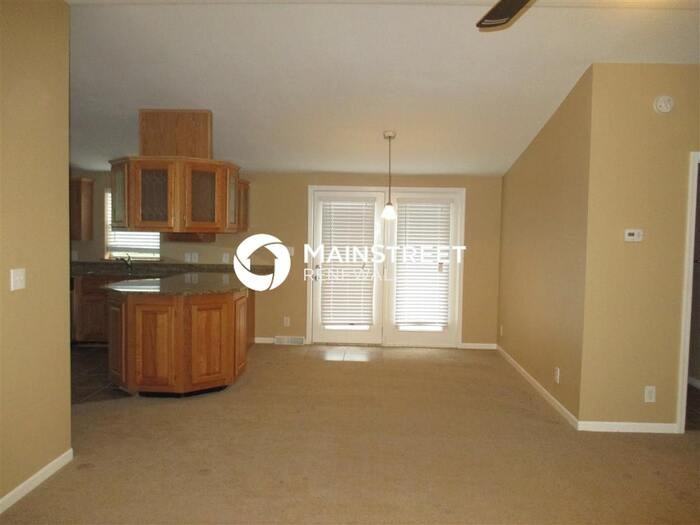 1709 Lexington Rd - Photo 7 of 22