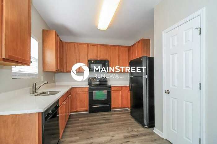 4650 Lauren Woods Ct - Photo 7 of 17