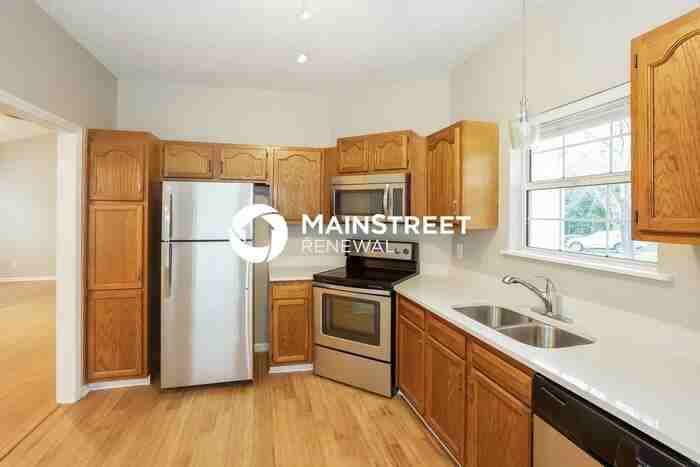 7027 Passeres Ct - Photo 7 of 16