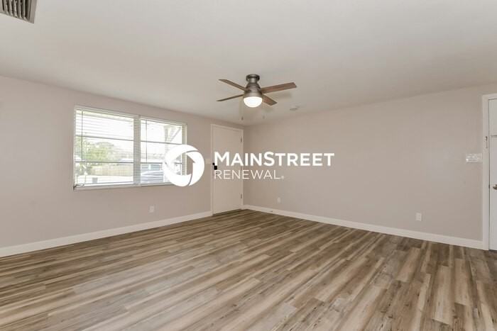 5310 Olive Ave - Photo 3 of 16