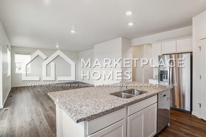 127 66th Ave - Photo 7 of 31