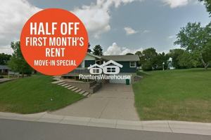 featured image of 3101 Silver Lake Rd Ne