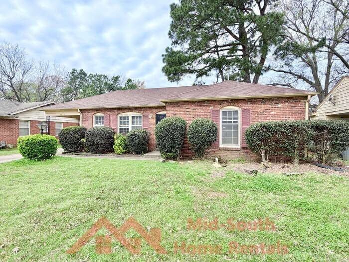 1857 Denison St - Photo 2 of 20