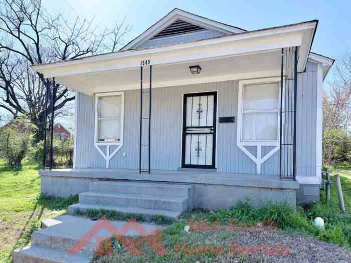 1549 Patton St - Photo 2 of 26