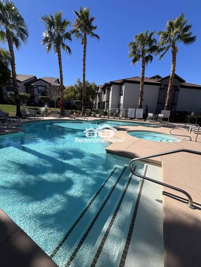 45 Maleena Mesa St #1516 - Photo 2 of 14