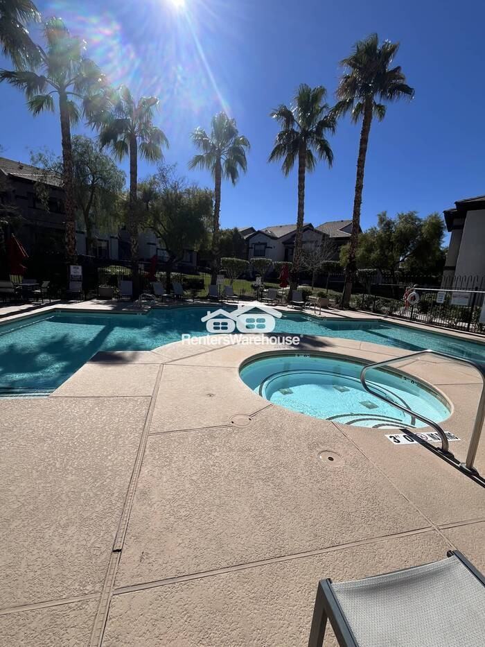 45 Maleena Mesa St #1516 - Photo 3 of 14