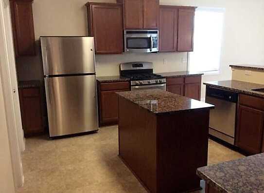 7428 Toccoa Cir - Photo 7 of 25